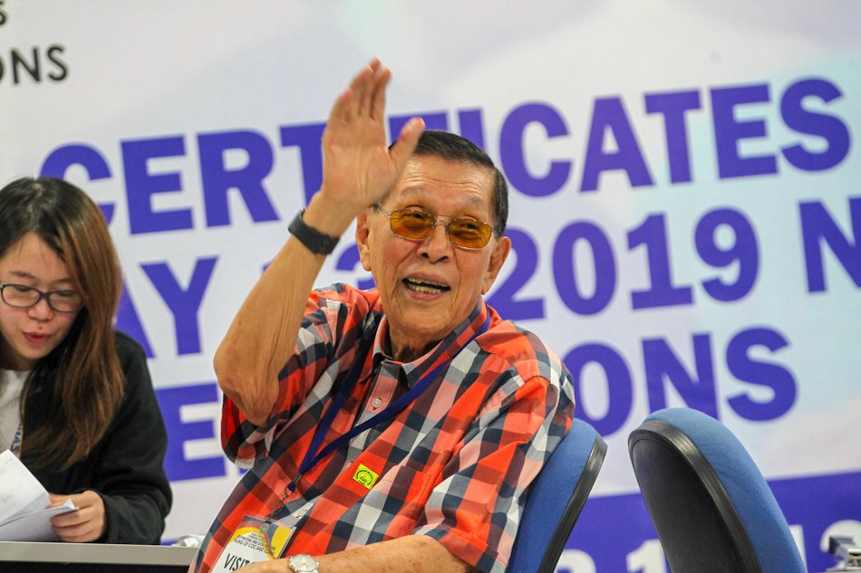 Revoke Juan Ponce Enrile’s bail, governor tells Ombudsman