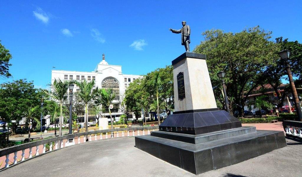 Plaza Libertad’s Rizal statue over a century old