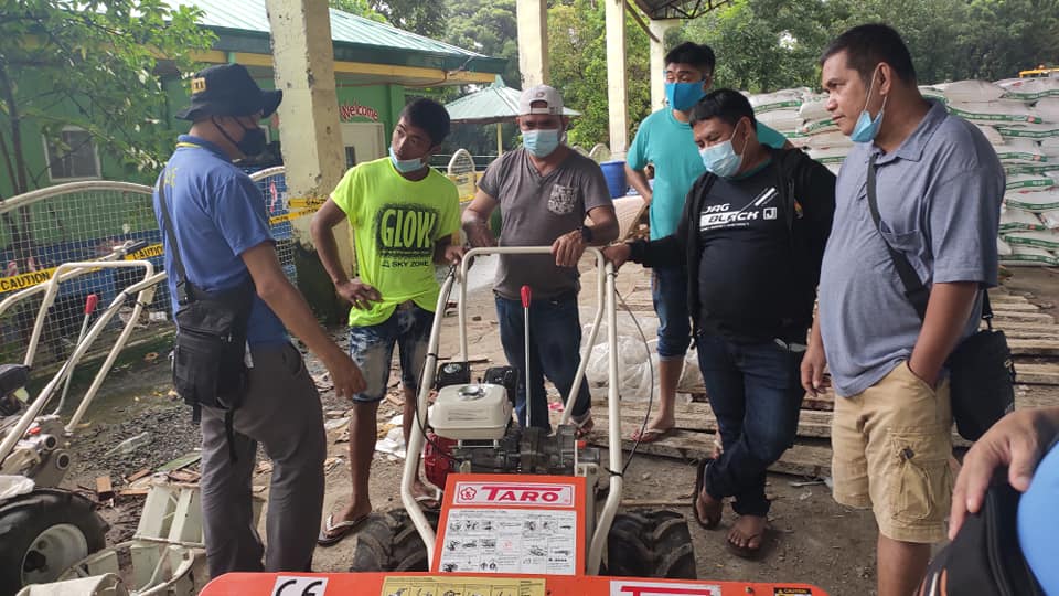PHOTOS COURTESY OF SAAD AREA COORDINATOR Fourteen farmers associations in San Remigio, Antique will benefit from the farm tools and inorganic fertilizers worth P989,708 turned over by the Department of Agriculture Special Area for Agricultural Development Program recently.