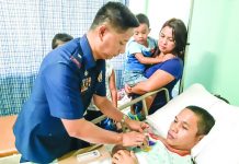 Hurt Hinigaran police chief earns medal