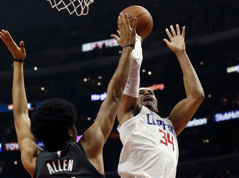 sports nets 8th loss