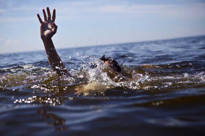 Drowning (1)