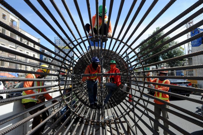 PHILIPPINES-ECONOMY-CONSTRUCTION-LABOUR