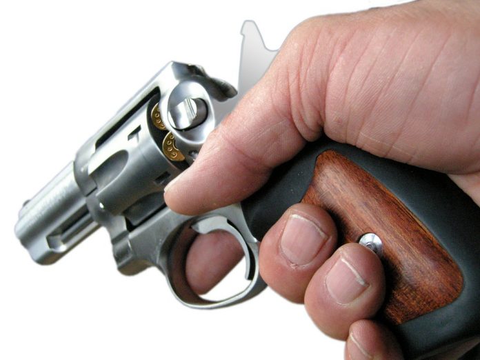 revolver-982973_960_720