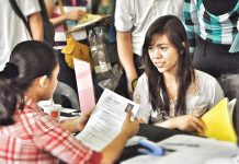 Over 400 job seekers flock at gov’t job fair Representative photo. A young applicant eagerly answers interview questions from a potential employer during a job fair at a mall in Metro Manila. The Iloilo City government ‘Summerfest Job Fair’ will be on April 22, 2022, to be held at the fountain area of the Robinsons Place Iloilo. REUTERS