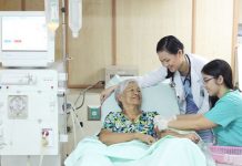 Over 2,000 Negrenses receive health cards