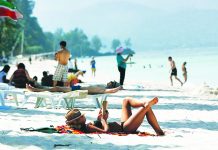 Stay only in compliant resorts, says DOT