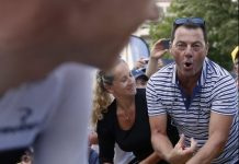 Tour de France: Fans keep taunting Froome