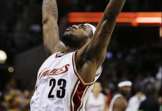 sports james lakers
