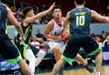 James Yap powers Rain or Shine to semis