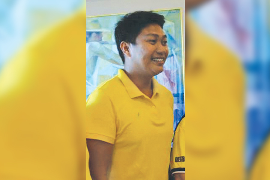 Roxas dad hit for ‘meddling in traffic violation’