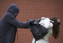 ‘I was robbed!’