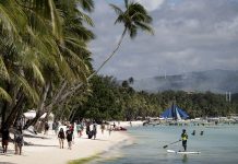 ‘Boracay breached carrying capacity’