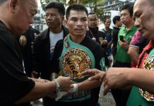 Thai ‘dwarf giant’ boxer surpasses Mayweather record with 51st win