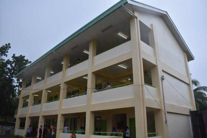 Baniquil National High School