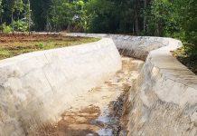 Central Iloilo towns get flood control systems