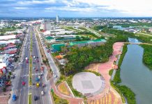 DILG: RECLAIM PUBLIC ROADS