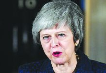 Brexit: Theresa May pushes for cross-party consensus