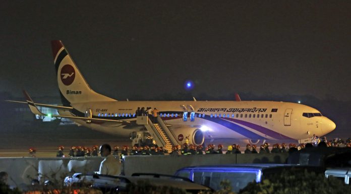 Hijacking foiled on Bangladesh-Dubai flight, suspect killed