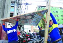 Task Force ‘Baklas’ removes oversized posters in Antique