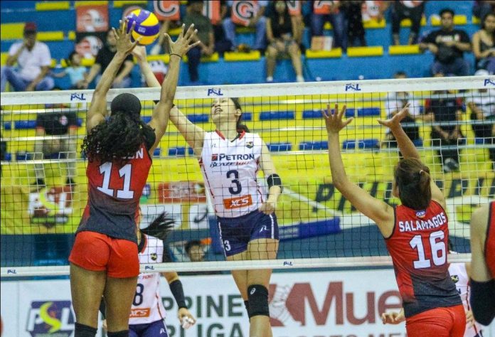 Mika Reyes of Petron Blaze Spikers