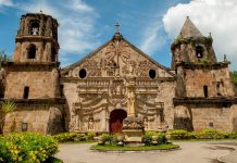 Check out Iloilo’s iconic churches