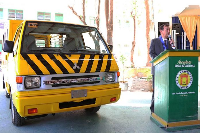 Mitsubishi Motors PH donates L300 school bus to SCITECH