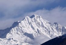 8 climbers missing in Himalayas