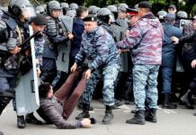Hundreds arrested in poll protests