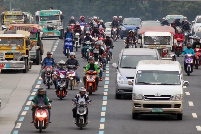 Traffic Finance undersecretary Gil Beltran said World Bank forecasts show that the Philippines’ gross domestic product (GDP) is expected to grow by 6.4 percent this year, second only to Vietnam’s 6.6 percent, and higher than China’s 6.2 percent, Indonesia’s 5.2 percent and Malaysia’s 4.6 percent. RAPPLER