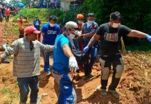 3 brothers suffocate to death inside tank in Capiz Responders carry one of the body of the three brothers who died due to suffocation inside an underground water tank in Barangay Maindang, Cuartero, Capiz on Wednesday. PDRMMO CAPIZ