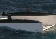 3 dead in Australia catamaran accident Three people die after a catamaran overturned off the coast of New South Wales, Australia. ABC NEWS