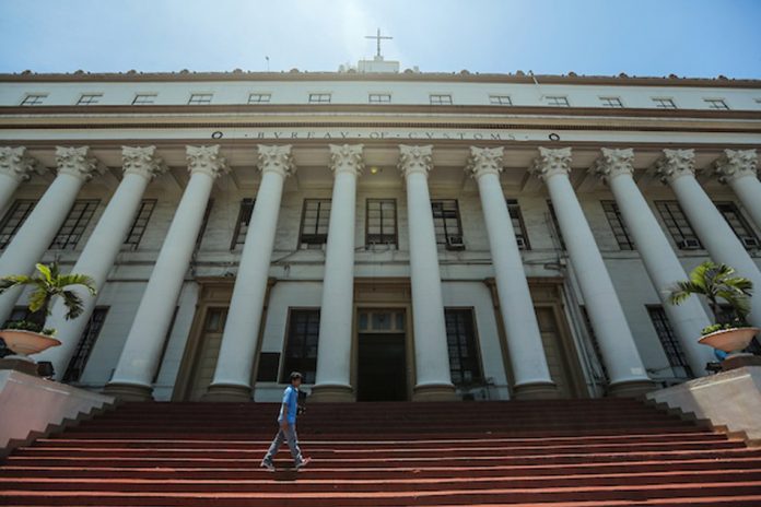 Bureau of Customs President Rodrigo Duterte believes he can cut corruption in the government by a third once he weeds out “crooked officials and employees” from the Bureau of Customs. ABS-CBN NEWS