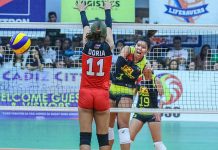 PH SUPERLIGA: F2 Logistics wallops Cignal HD F2 Logistics Cargo Movers’ Kalei Mau scores over the defense of Cignal HD Spikers’ Roselyn Doria.