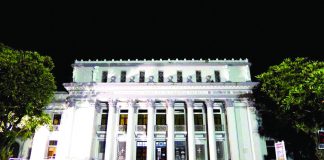 Photo shows the Negros Occidental Provincial Capitol building along Gatuslao Street in Bacolod City, at night. PHOTO FROM SABORBACOLOD.BLOGSPOT.COM