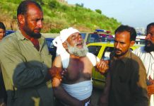 17 killed in Pakistan army plane crash People help an injured victim who morns for the loss of his family member at the site of plane crash in Rawalpindi, Pakistan, Tuesday, July 30, 2019. AP