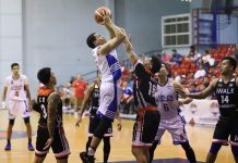 PBA D-League: Black triple-doubles as AMA beats iWalk Aaron Black of AMA Online Education Titans attacks the defense of iWalk Chargers’ Bernie Bregondo. PBA PHOTO