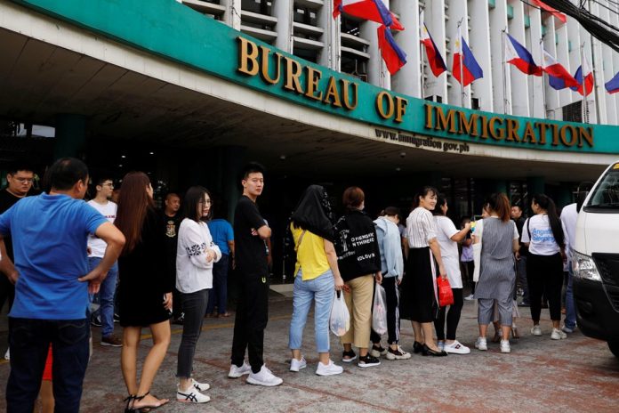 Bureau of Immigration The Department of Foreign Affairs considers removing “visas upon arrival” privilege for foreigners following an influx of Chinese tourists who become workers in the Philippines. ABS-CBN NEWS