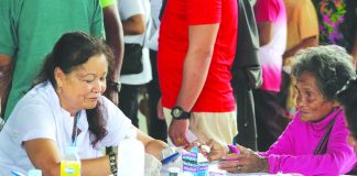 Cong. Carlito Marquez of Aklan’s 2nd district pushes to institutionalize a government medical facility for senior citizens in the province. He says vulnerable sectors such the elderly need special care and management. BOY RYAN ZABAL/AKEANFORUM