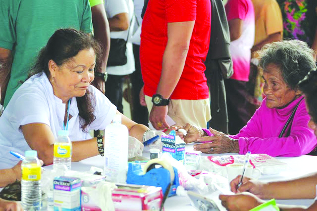 Cong. Carlito Marquez of Aklan’s 2nd district pushes to institutionalize a government medical facility for senior citizens in the province. He says vulnerable sectors such the elderly need special care and management. BOY RYAN ZABAL/AKEANFORUM