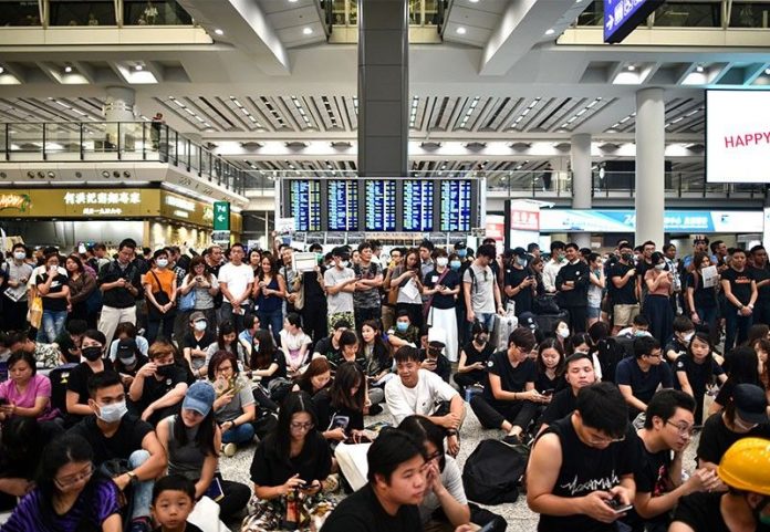 Flights canceled due to Hong Kong protests Manila International Airport Authority announced canceled flights to and from Hong Kong. ABS-CBN NEWS