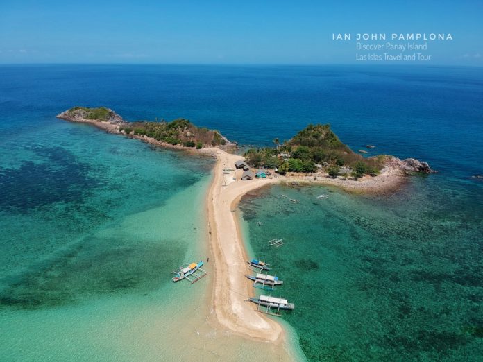 Islas de Gigantes HUNGER IN PARADISE. This is one of several small islands in the Islas de Gigantes, an island chain in the municipality of Carles, Iloilo. Almost a week of inclement weather has prevented some 200 tourists from leaving the island chain, a fledgling tourist attraction that boasts of white sand beaches and pristine waters. IAN JOHN PAMPLONA/PN