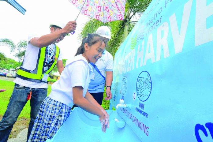 Metro Iloilo Bulk Water CLEAN HANDS SAVE LIVES. Routine hand-washing is one of the best practices to follow to stop the impact of spreading illness and germs to others. During the hand-washing activity of Metro Iloilo Bulk Water Supply Corporation to Donato Pison Sr. Memorial School last Aug. 22, 2019.