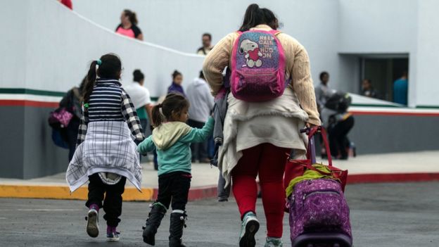 Migrant families who cross the southern border of the United States illegally could be detained indefinitely under a new regulation announced under President Donald Trump’s administration. GETTY IMAGES