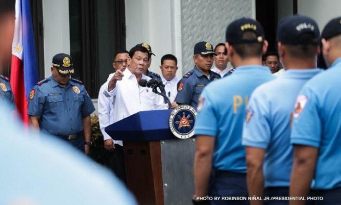 President Rodrigo Duterte President Rodrigo Duterte says he “found nothing wrong with cops receiving gifts, especially from people expressing their gratitude.” ROBINSON NIÑAL/PRESIDENTIAL PHOTO