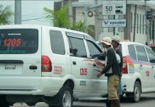 WHO’S EXPLOITING POOR BADJAOS? NBI, police to investigate proliferation of beggars BEGGING FOR BENEVOLENCE. Two Badjao men beg for alms from this taxi stuck in traffic on Sen. Benigno Aquino Jr. Avenue in Mandurriao, Iloilo City. Begging and giving alms to beggars are punishable under City Regulation Ordinance 2002-400. IAN PAUL CORDERO/PN