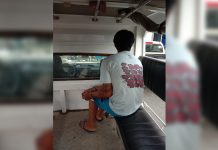 AFTER NEARLY 6 YEARS OF HIDING: Frustrated murder, rape suspect caught Frustrated murder and rape suspect Jacklin Elauria sits handcuffed after police officers arrested him in Barangay Lawaan, Roxas City, Capiz on Thursday. GLENN BEUP