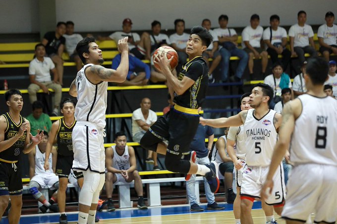 John Fontanilla John Fontanilla of BRT Sumisip Basilan-St. Clare Saints attacks for an inside hit. PBA PHOTO