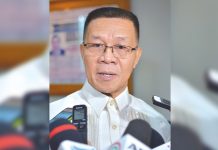 Sara mayor reminds employees: Stay away from illegal drugs “Indi gid mag-engage sa illegal nga hilikuton or bisyo,” Mayor Jon Aying of Sara, Iloilo reminds his employees. IAN PAUL CORDERO/PN