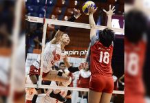 Petro Gazz Angels’ Jonah Sabete scored an attack against Motolite Power Builders’ Diana Carlos. SPIN.PH PHOTO